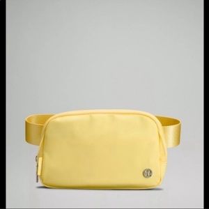 💛💛Everywhere belt bag 💛💛